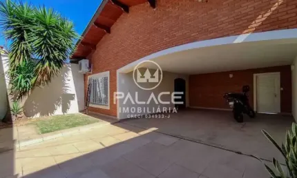 Casa para alugar em Castelinho de 222.00m² com 3 Quartos, 1 Suite e 4 Garagens