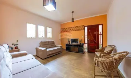 Casa para venda em Jardim São Pedro de 111.12m² com 2 Quartos, 1 Suite e 1 Garagem