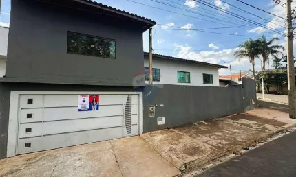 Casa para venda em Residencial Ouro Verde de 243.00m² com 3 Quartos, 1 Suite e 2 Garagens