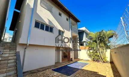 Casa de Condomínio para venda em Condomínio Residencial Canterville de 280.00m² com 4 Quartos, 1 Suite e 2 Garagens