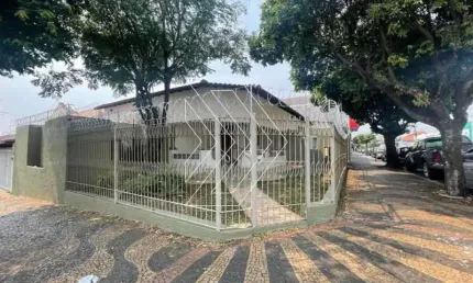 Casa para venda em Palmital de 150.00m² com 3 Quartos, 1 Suite e 2 Garagens