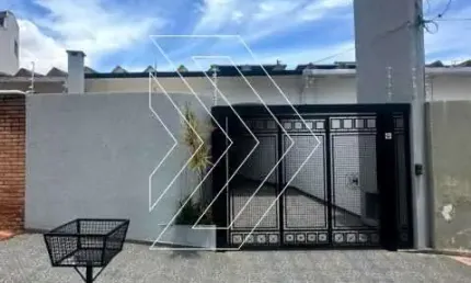 Casa para venda em Cascata de 152.00m² com 3 Quartos, 1 Suite e 2 Garagens