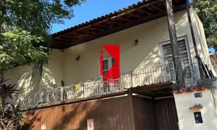 Casa para venda em Parque Campolim de 750.00m² com 3 Quartos, 1 Suite e 4 Garagens