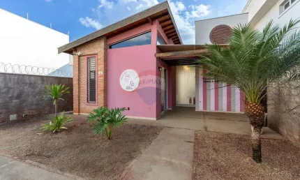 Prédio comercial para venda em jardim botânico de 64.20m² com 4 garagens