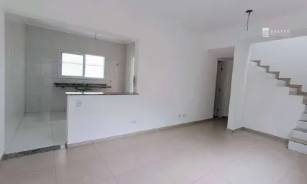 Sobrado para venda em Jundiapeba de 83.00m² com 3 Quartos e 1 Garagem