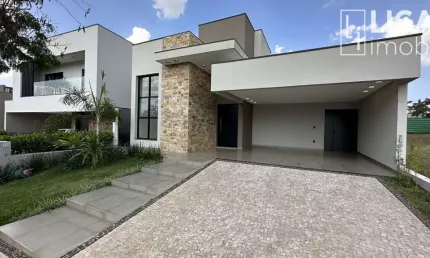 Casa de Condomínio para venda em Residencial Alto Do Castelo de 220.00m² com 3 Quartos, 3 Suites e 4 Garagens