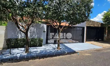 Casa para venda em residencial gabriela de 120.00m² com 3 quartos, 1 suite e 2 garagens