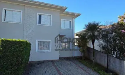 Casa de Condomínio para alugar em Condomínio Vila Santa Rosa de 99.00m² com 3 Quartos, 1 Suite e 2 Garagens