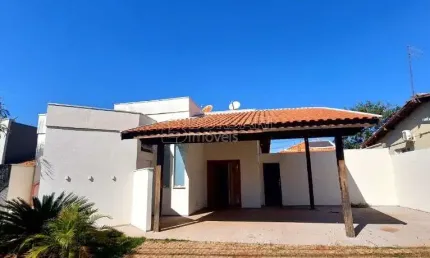 Casa de Condomínio para venda em Jardim Imperador de 198.00m² com 3 Quartos e 1 Suite