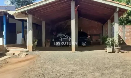 Chácara para venda em nosso recanto de 100.00m² com 2 quartos e 4 garagens