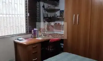 Sobrado para venda em centro de 195.00m² com 3 quartos, 1 suite e 2 garagens