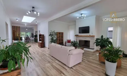Casa de Condomínio para venda em Condomínio Ninho Verde Ii de 305.00m² com 3 Quartos, 1 Suite e 4 Garagens