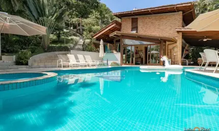 Casa para venda em Recanto Da Lagoinha de 1875.00m² com 4 Quartos, 4 Suites e 3 Garagens