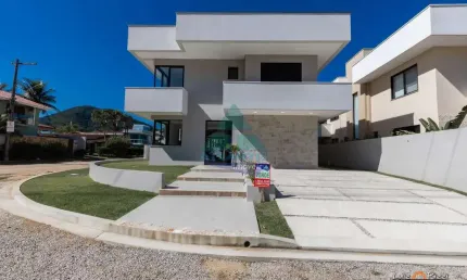 Casa para venda em condomínio lagoinha de 269.00m² com 4 quartos, 4 suites e 2 garagens