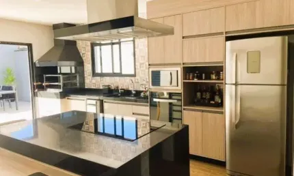 Sobrado para venda em jardim novo horizonte de 364.00m² com 3 quartos, 3 suites e 4 garagens