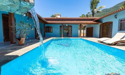 Casa para venda em praia da lagoinha de 259.00m² com 6 quartos, 2 suites e 10 garagens