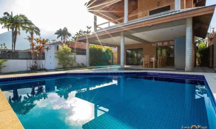 Casa para venda em condomínio lagoinha de 300.00m² com 4 quartos, 4 suites e 3 garagens
