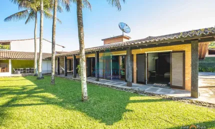 Casa para venda em condomínio lagoinha de 300.00m² com 4 quartos, 2 suites e 6 garagens