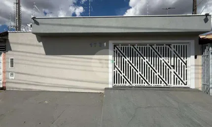 Casa para venda em vila carmem de 184.00m² com 2 quartos, 1 suite e 2 garagens
