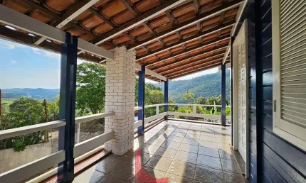 Chácara para venda em chácaras fernão dias de 769.00m² com 5 quartos e 2 suites