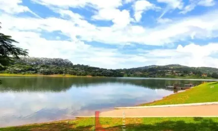 Casa de Condomínio para venda em Cond. Novo Horizonte de 710.00m² com 6 Quartos, 3 Suites e 4 Garagens