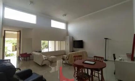 Casa de Condomínio para alugar em Res. Euroville de 200.00m² com 4 Quartos, 4 Suites e 4 Garagens