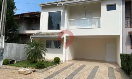 Casa de Condomínio para venda em Lenheiro de 236.00m² com 3 Quartos, 1 Suite e 4 Garagens