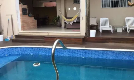 Sobrado para venda em castelo de 224.00m² com 3 quartos, 1 suite e 2 garagens
