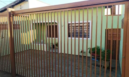 Casa para venda em Vila Horácio Tulli de 70.00m² com 2 Quartos e 2 Garagens