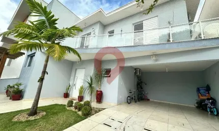 Casa de Condomínio para venda em Vila Capuava de 200.00m² com 3 Quartos, 1 Suite e 2 Garagens