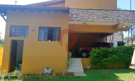 Sobrado para venda em loteamento residencial nova itália de 182.46m² com 3 quartos, 1 suite e 4 garagens