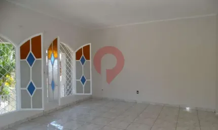 Casa para venda em castelo de 166.80m² com 3 quartos, 1 suite e 2 garagens