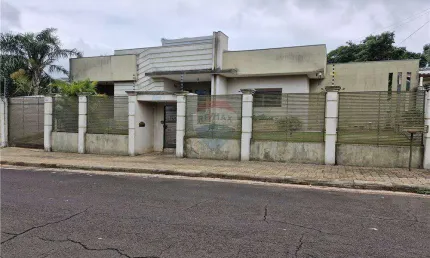 Casa para venda em Vila Residencial A de 413.00m² com 7 Quartos e 3 Suites