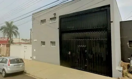 Loja para alugar em jardim santa antonieta de 250.00m² com 3 garagens