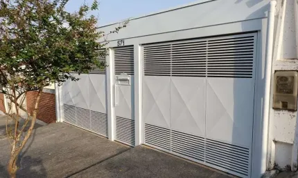 Casa para alugar em Banzato de 360.00m² com 2 Quartos, 1 Suite e 2 Garagens