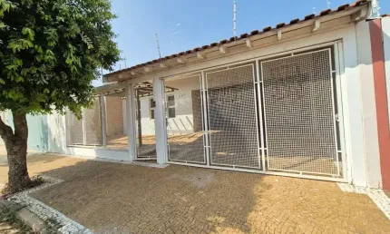Casa para alugar em jardim guarujá de 260.00m² com 4 quartos, 1 suite e 4 garagens