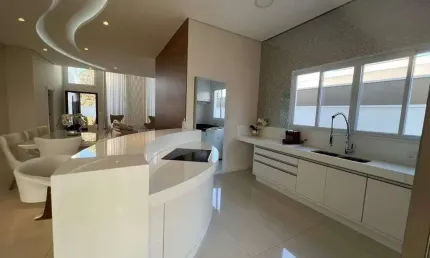 Casa para venda em condomínio reserva da serra de 517.00m² com 3 quartos, 3 suites e 4 garagens