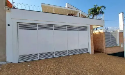 Casa para venda em jardim florença de 250.00m² com 4 quartos, 3 suites e 2 garagens