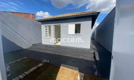 Casa para venda em Jardim Cristo Redentor de 82.00m² com 2 Quartos e 2 Garagens