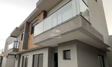 Sobrado para venda em Alto Boqueirão de 108.00m² com 3 Quartos e 1 Suite