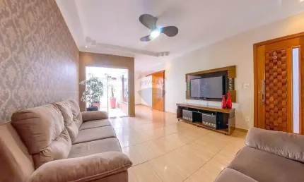 Casa para venda em Jardim São Nicolau de 250.00m² com 3 Quartos, 1 Suite e 2 Garagens
