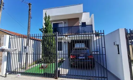 Sobrado para venda em Campo Pequeno de 170.00m² com 3 Quartos, 1 Suite e 2 Garagens