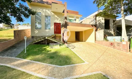 Casa para venda em Condominio Ville De France de 200.00m² com 4 Quartos, 2 Suites e 3 Garagens