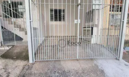 Casa para alugar em Jardim Tabatinga de 45.00m² com 1 Quarto e 1 Garagem