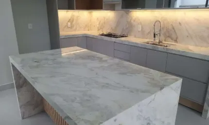 Casa de condomínio para venda em jardim residencial viena de 150.00m² com 3 quartos, 3 suites e 4 garagens