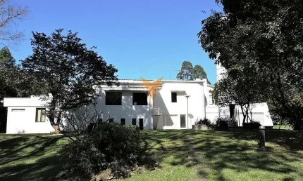 Casa para venda em chácara de la rocca de 804.00m² com 5 quartos, 5 suites e 4 garagens