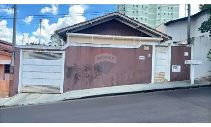 Casa para venda em Vila Santa Therezinha De Menino Jesus de 165.00m² com 4 Quartos, 1 Suite e 3 Garagens