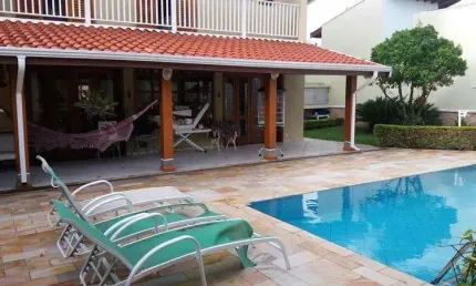 Casa de Condomínio para venda em Jardim Madalena de 415.00m² com 4 Quartos, 2 Suites e 4 Garagens