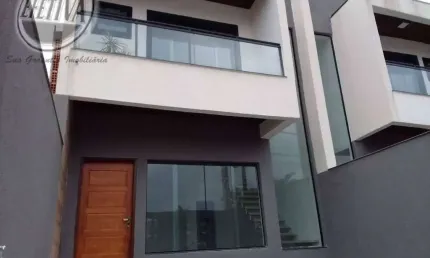 Sobrado para venda em matinhos de 120.00m² com 3 quartos, 1 suite e 1 garagem
