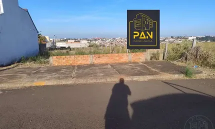 Terreno à venda no Jardim Cambuí, Botucatu 